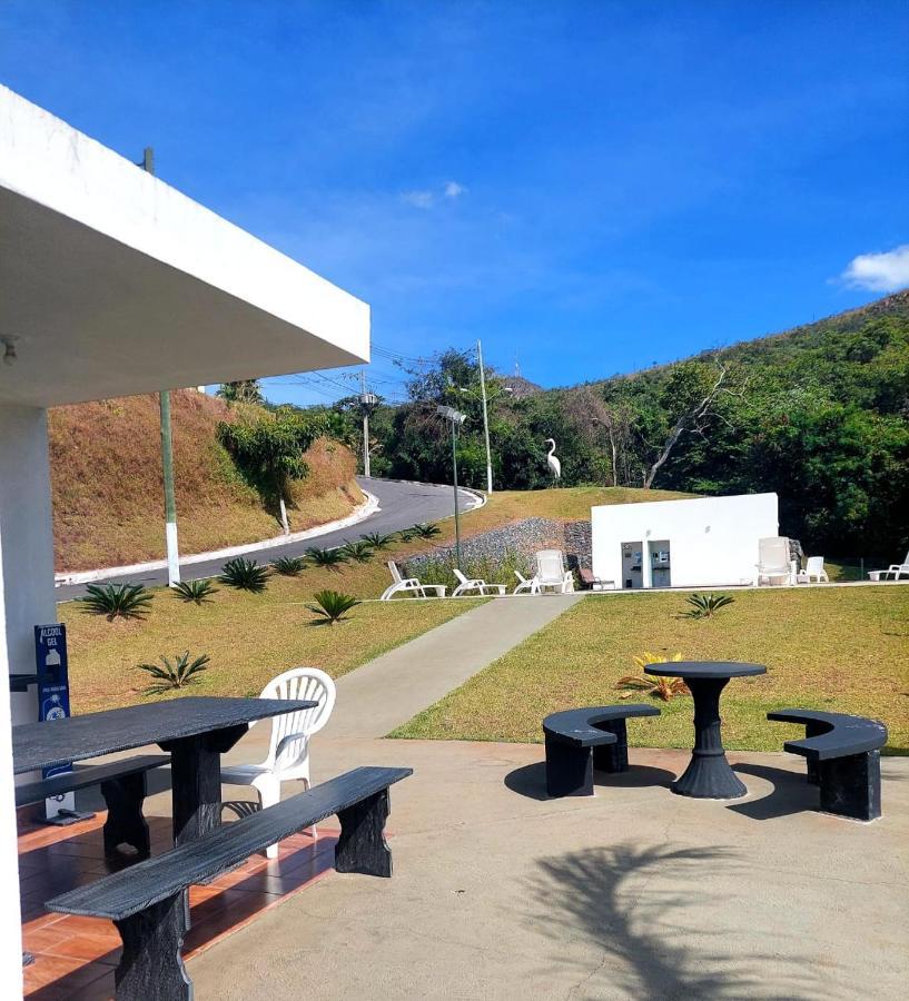 Casa No Mirante De Escarpas Villa Capitolio Ngoại thất bức ảnh